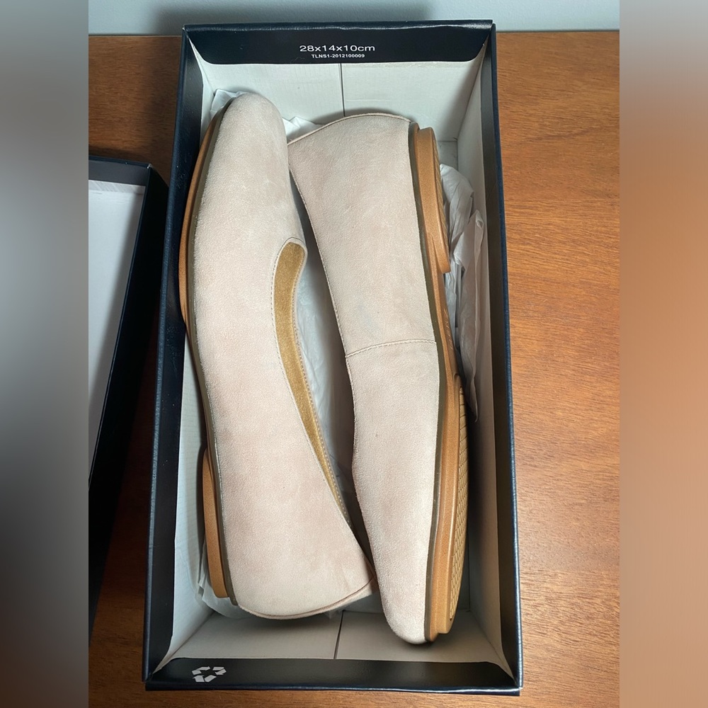 Naturalizer Maxwell Flats *New in Box!*